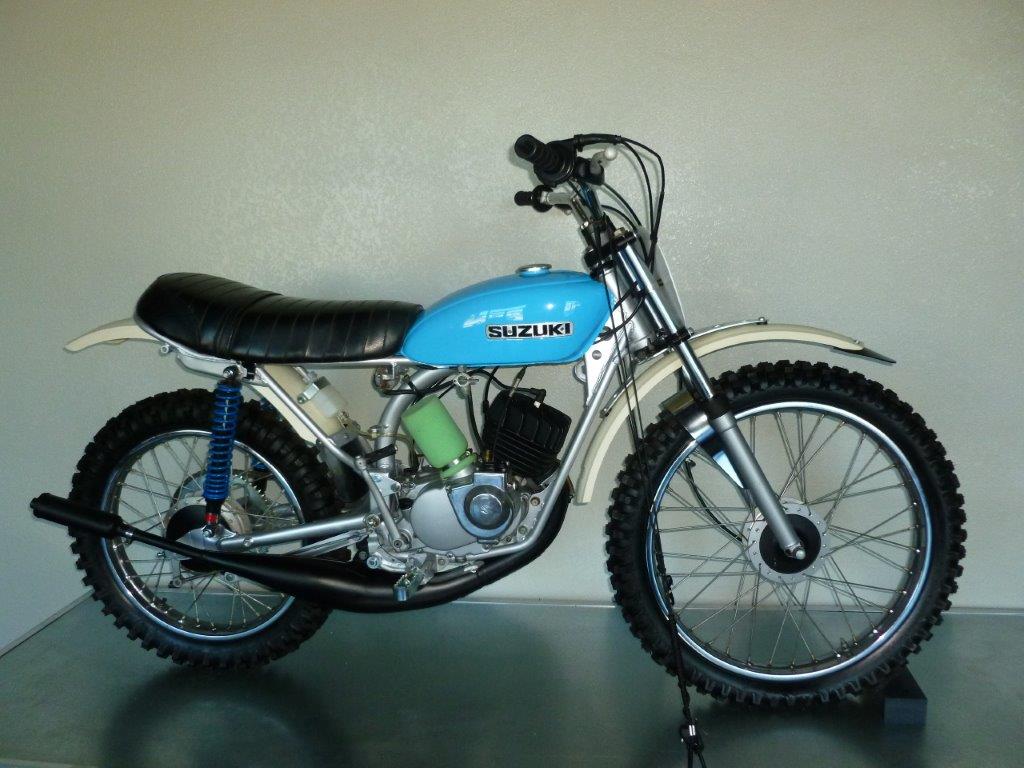suzuki 100cc old bike