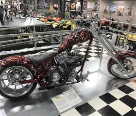 thumbs_Custom_chopper-med